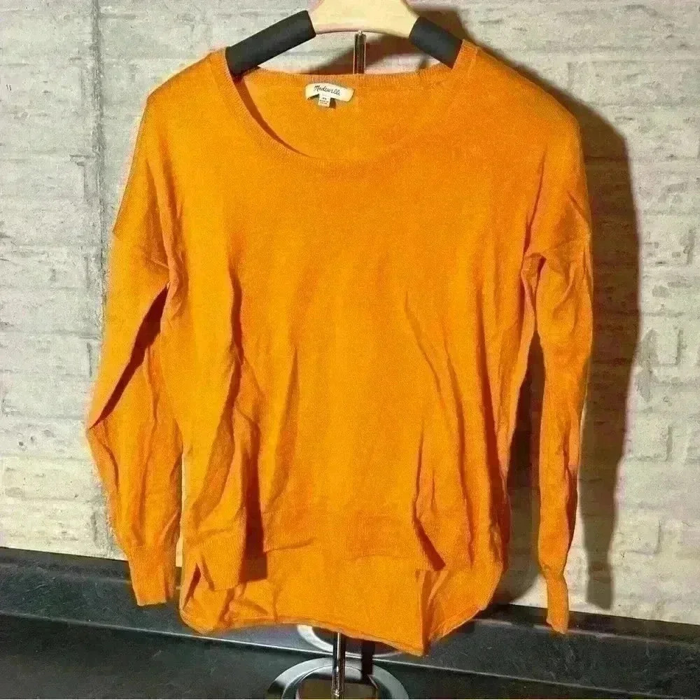 Madewell Sweater Size XS Orange Color Long Sleeve Knit, Ribbed- 50% Merino Wool